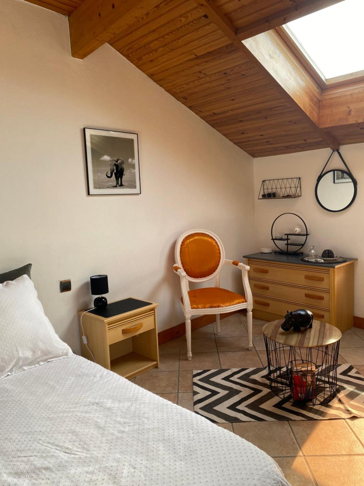 Chambre D'Hote Au Fil Du Canal 82 Valence  Luaran gambar